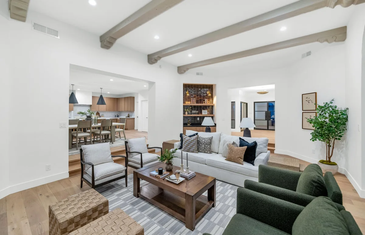 Living room at Lincoln 54 after renovation